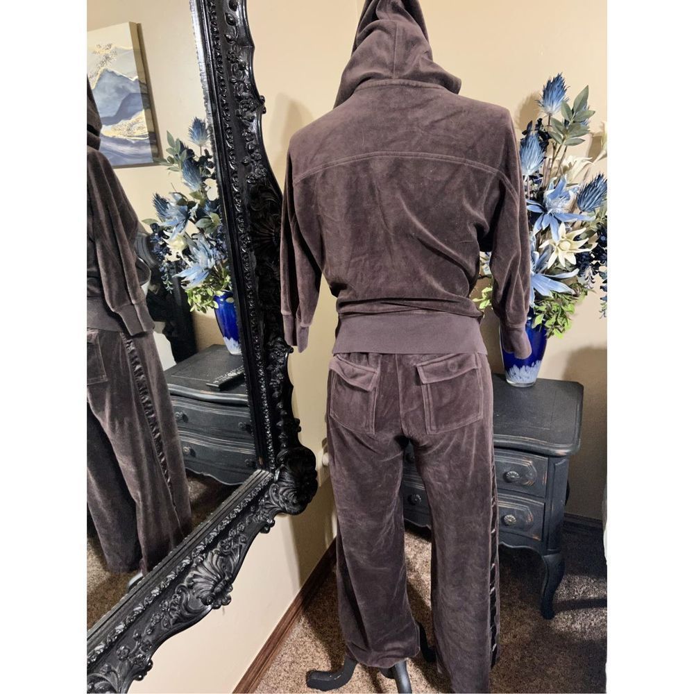 Plush & Lush Brown Velvet Hooded Casual Pant Set, Jog Set Size Small - Picture 3 of 4
